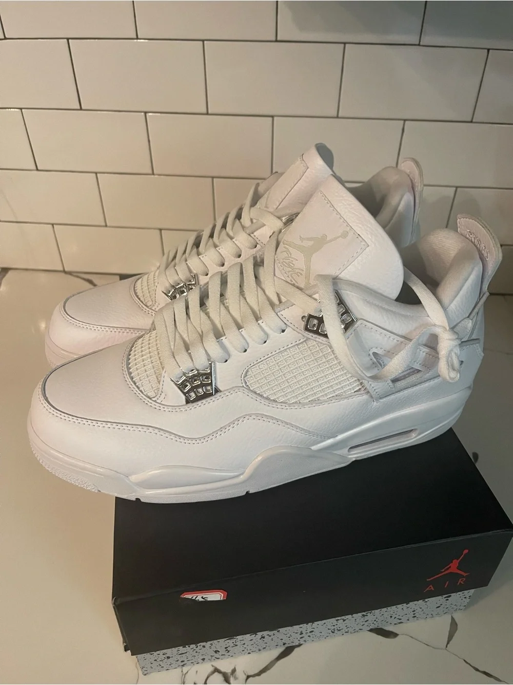 Mens Retro 4 Pure $ Size 11.5.